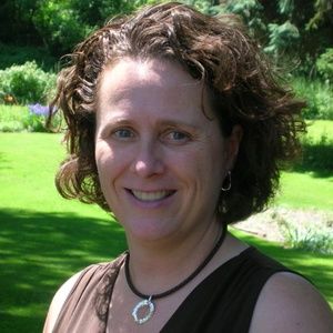 Meet your Posher, Alison